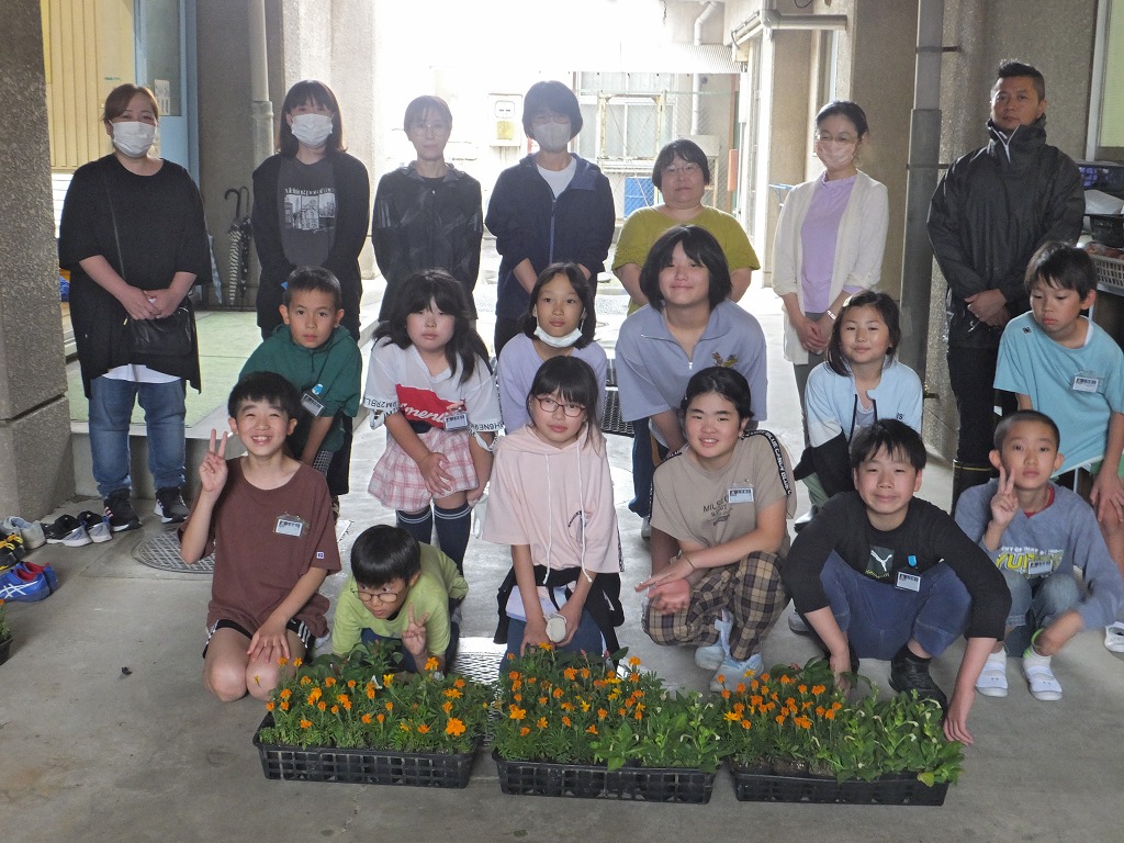 上柴東小学校