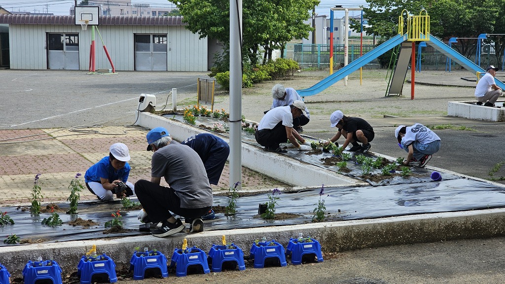 八基小学校