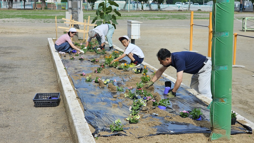 八基小学校