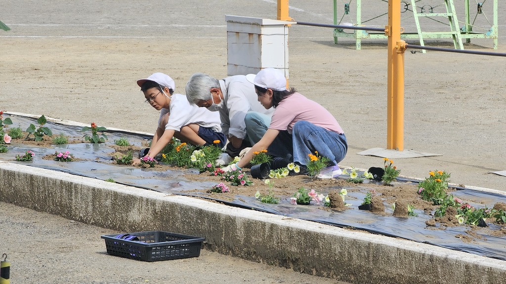 八基小学校