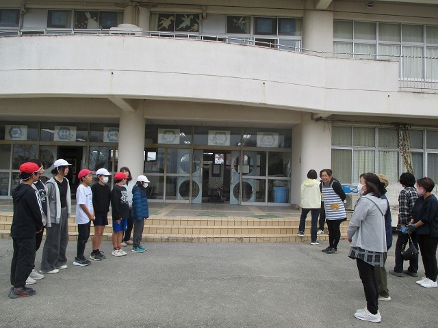 豊里小学校