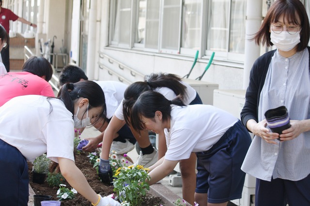 明戸中学校