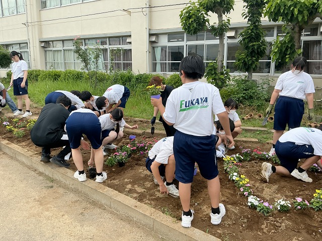 深谷中学校