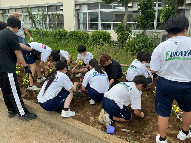 深谷中学校