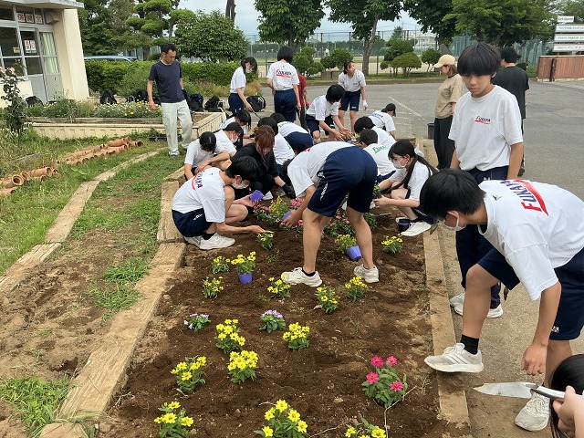 深谷中学校
