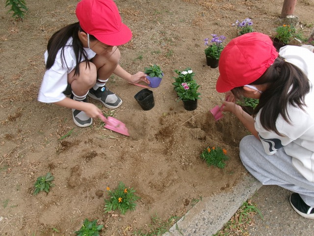 深谷西小学校