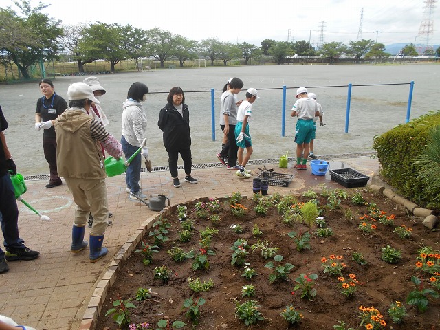 榛沢小学校