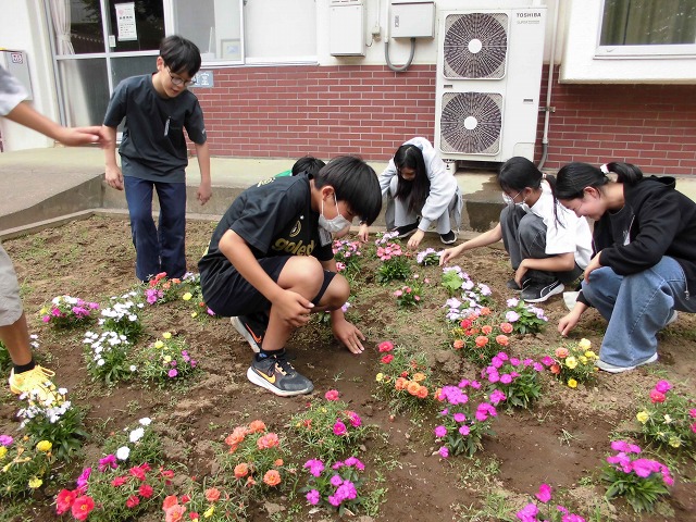 本郷小学校