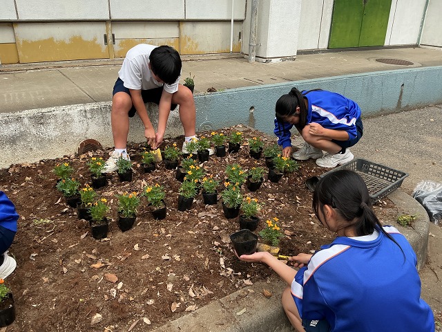 上柴中学校