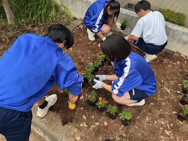 上柴中学校