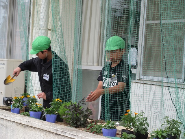 上柴西小学校