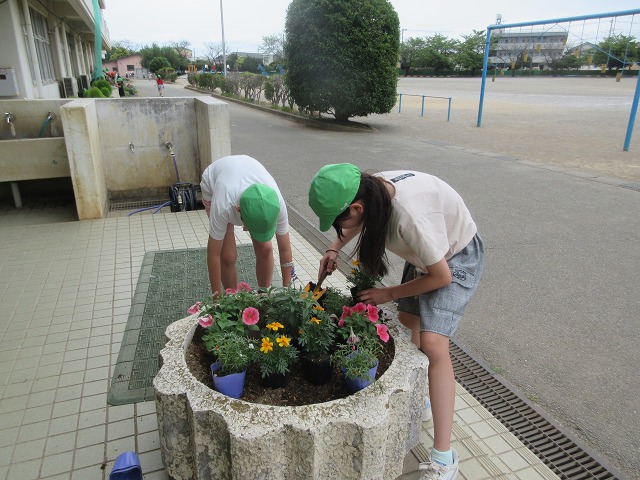 上柴西小学校