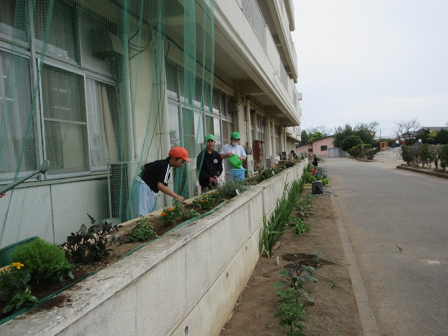 上柴西小学校