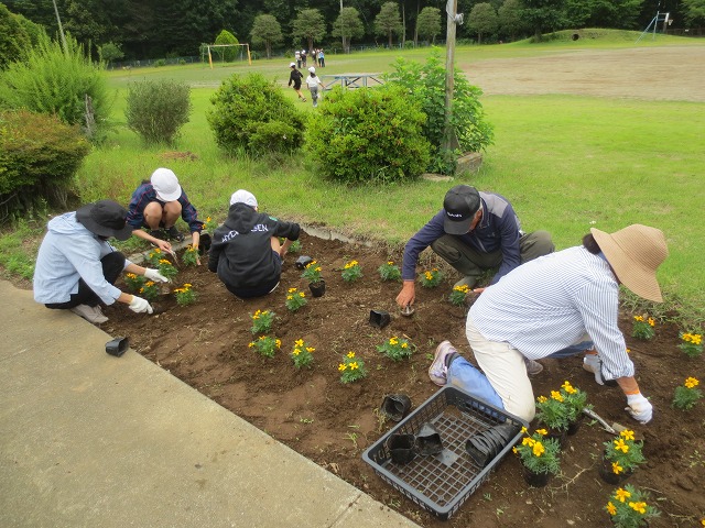川本南小学校