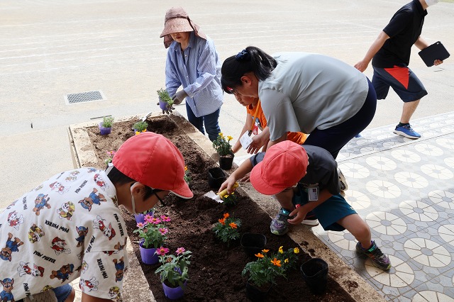 大寄小学校