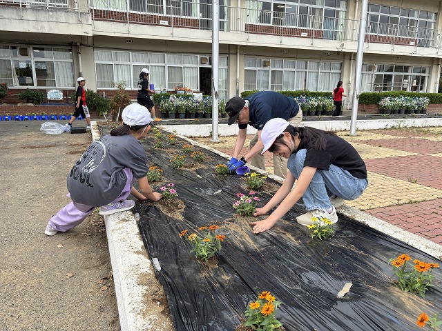 八基小学校