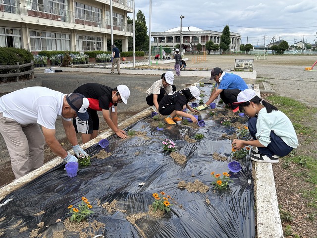 八基小学校