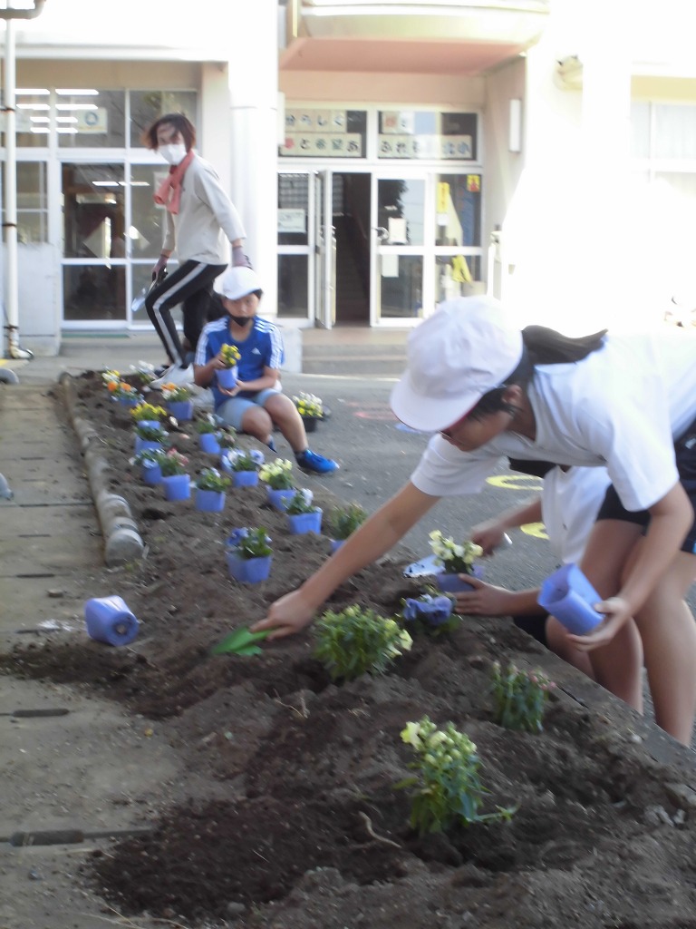 川本北小学校
