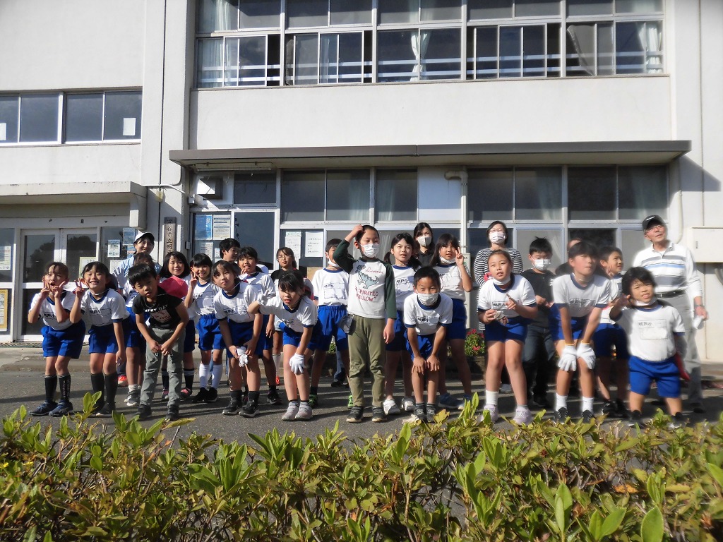 明戸小学校