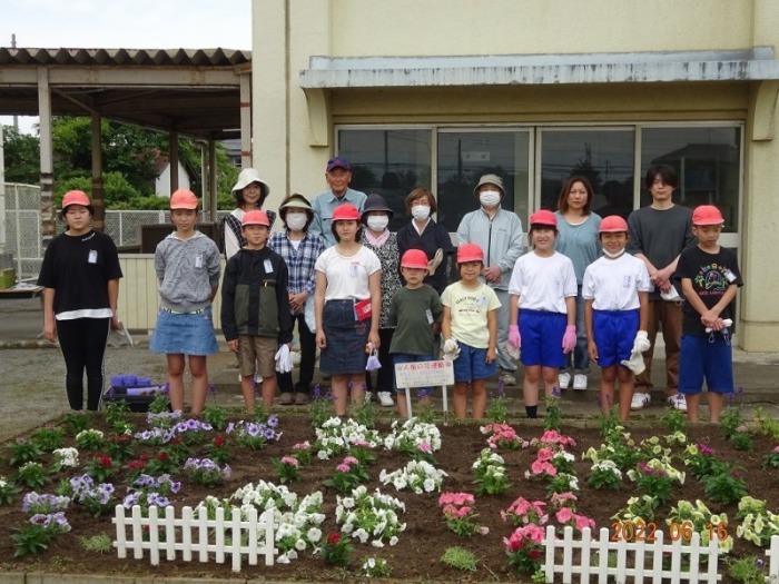 大寄小学校