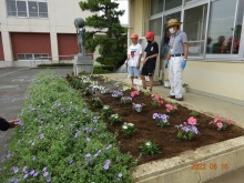 大寄小学校
