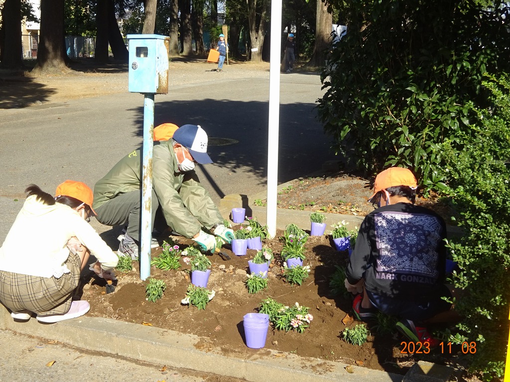 桜ケ丘小学校