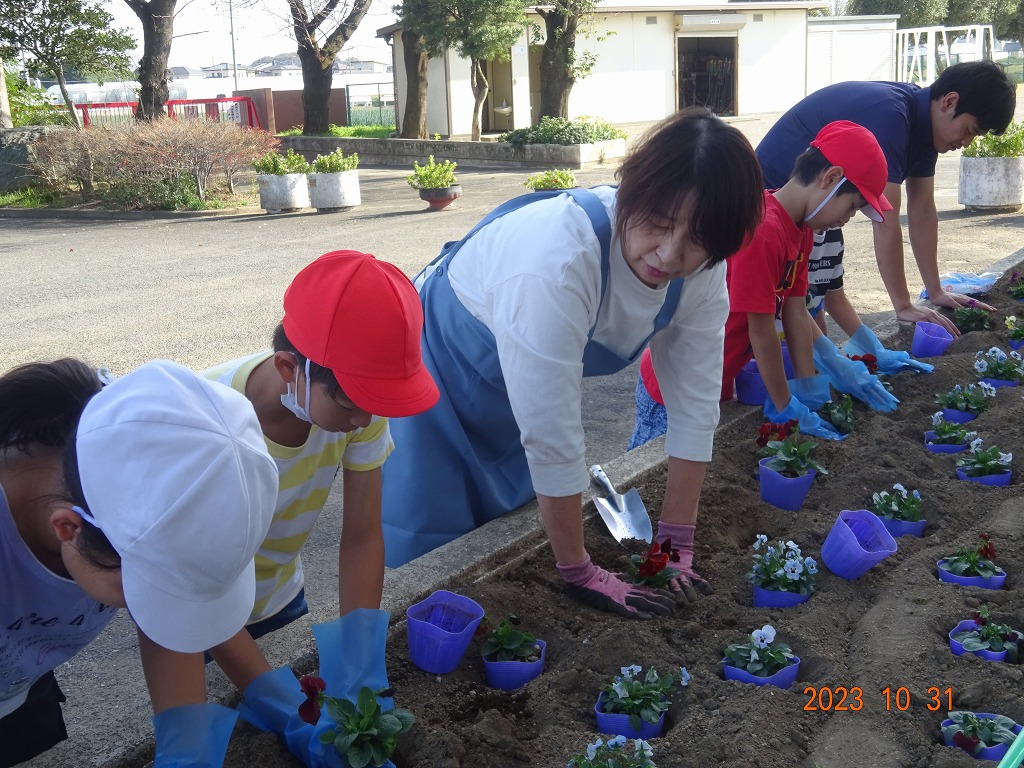 豊里小学校