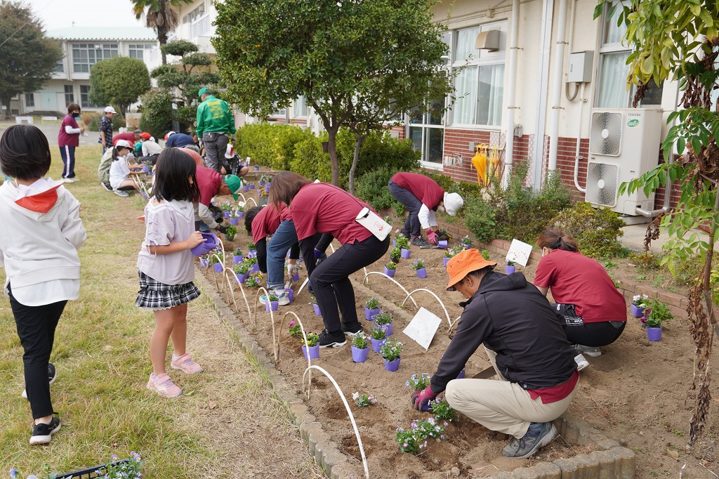 岡部西小学校
