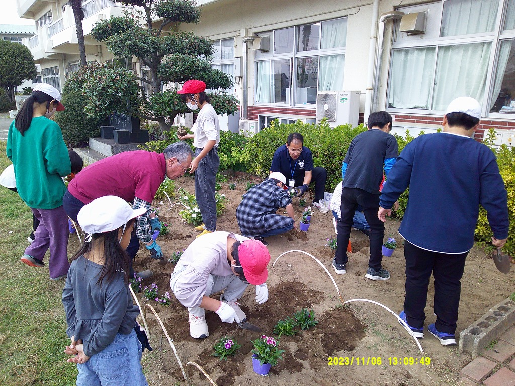 岡部西小学校