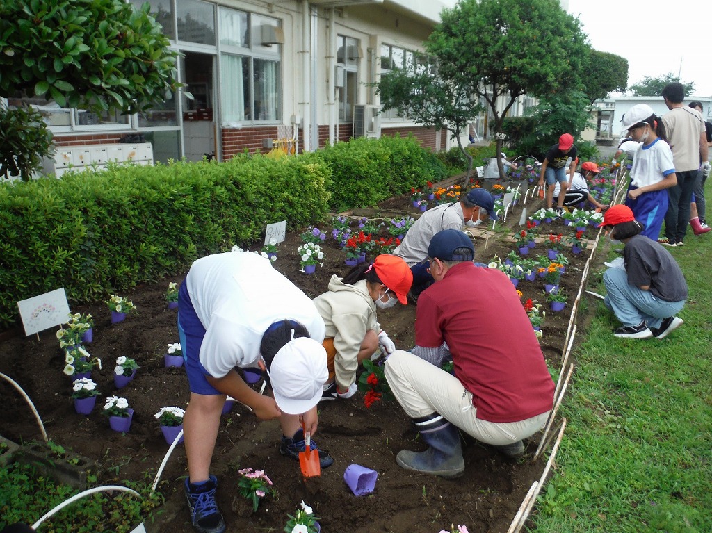 岡部西小学校