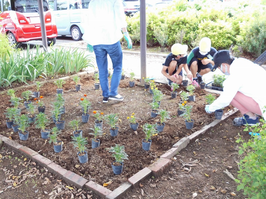 深谷西小学校