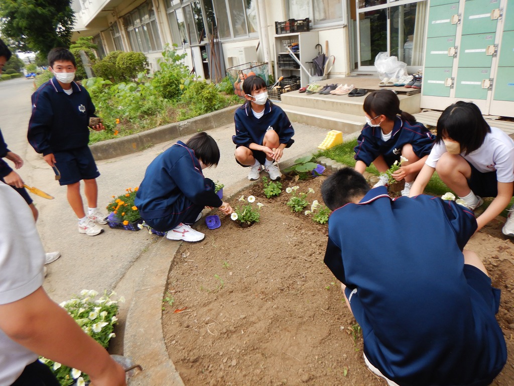 南中学校
