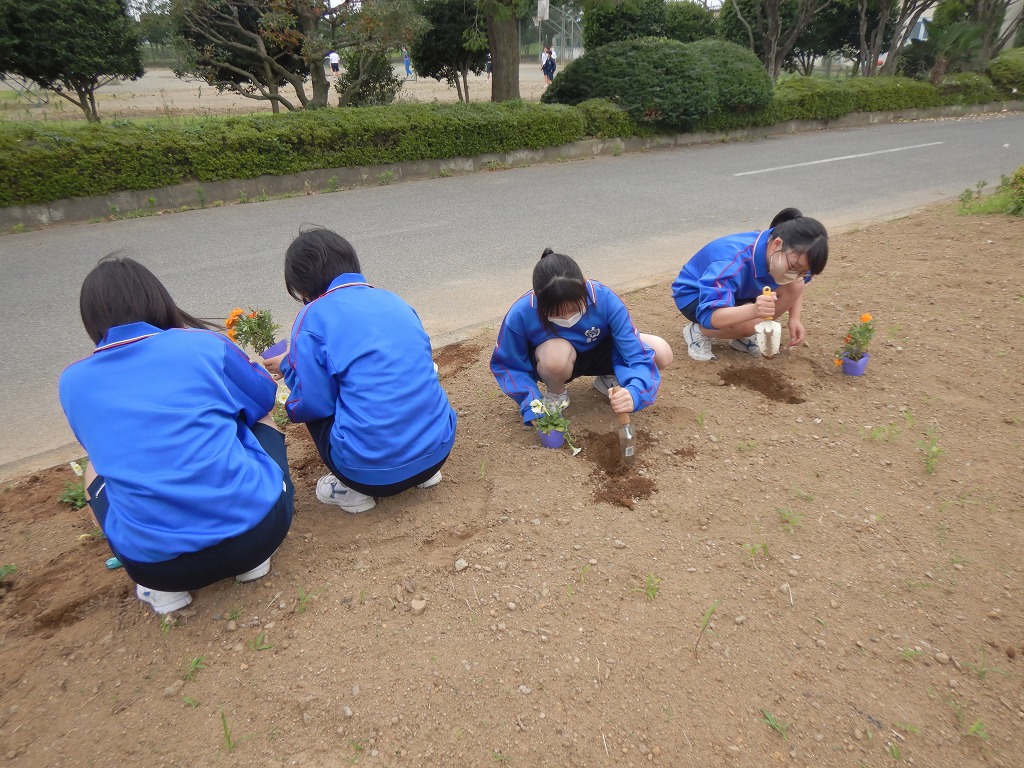 南中学校