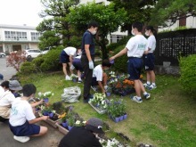 川本中学校
