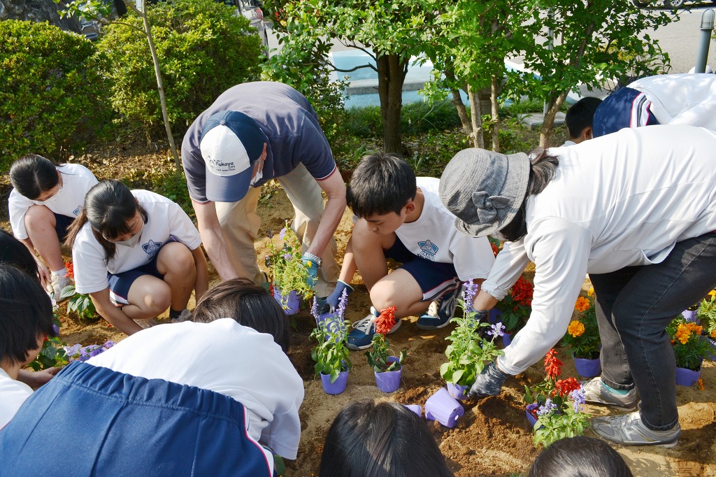岡部中学校