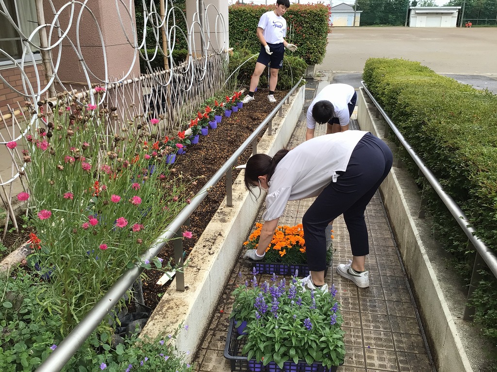豊里中学校