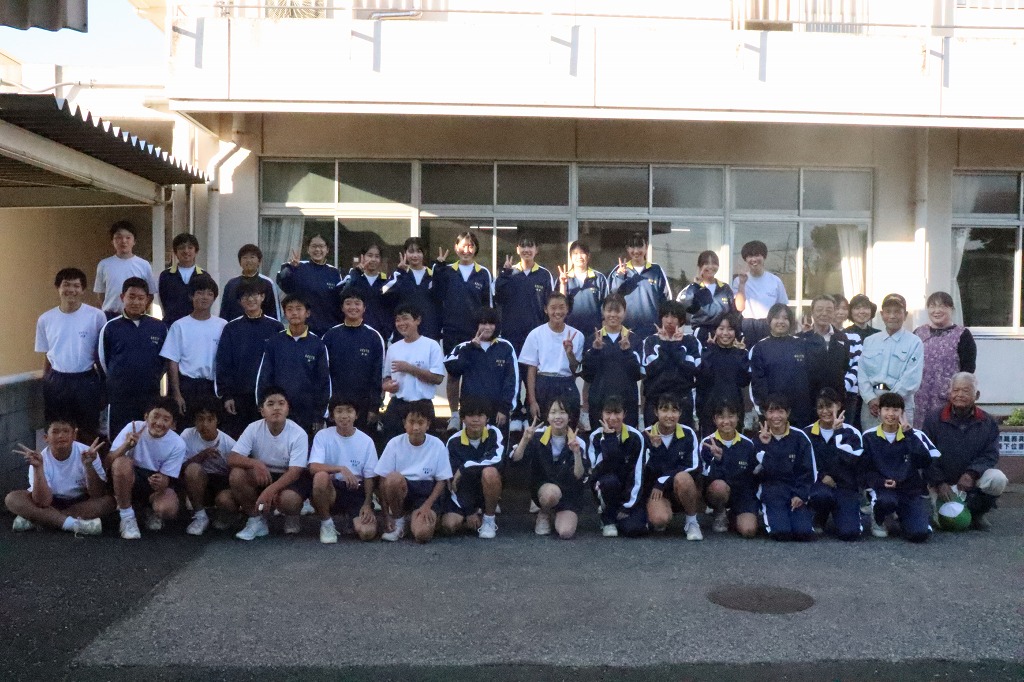 明戸中学校
