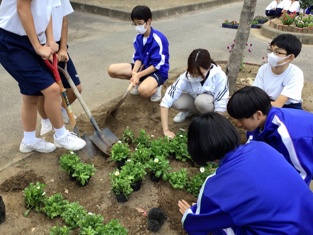 上柴中学校