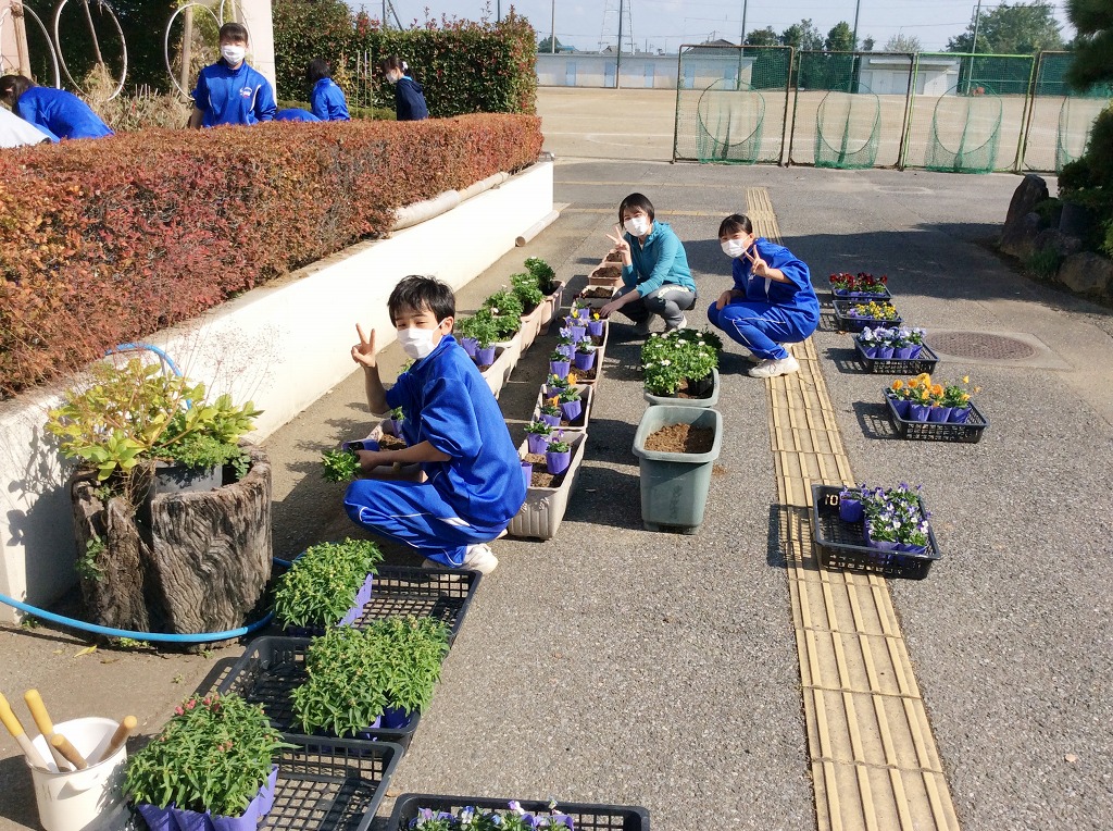 豊里中学校