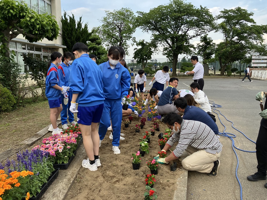 深谷中学校