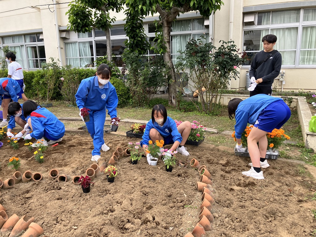 深谷中学校