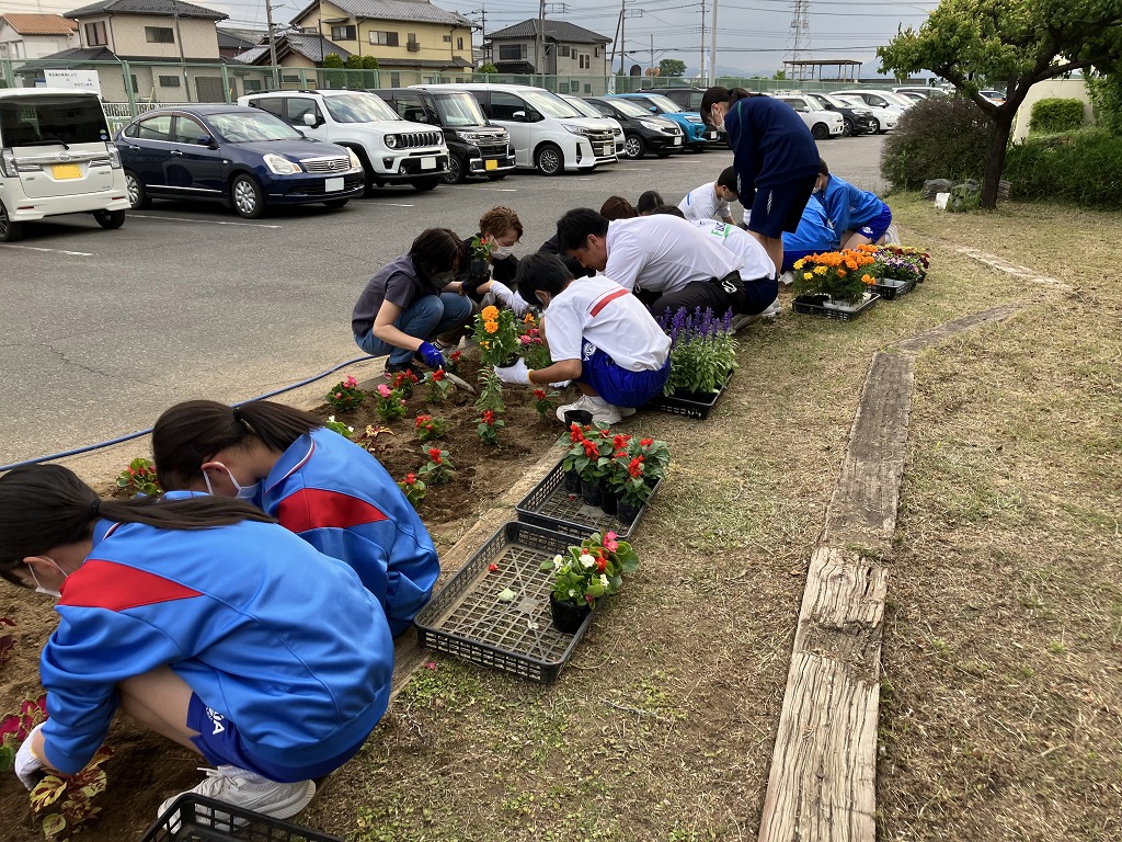 深谷中学校