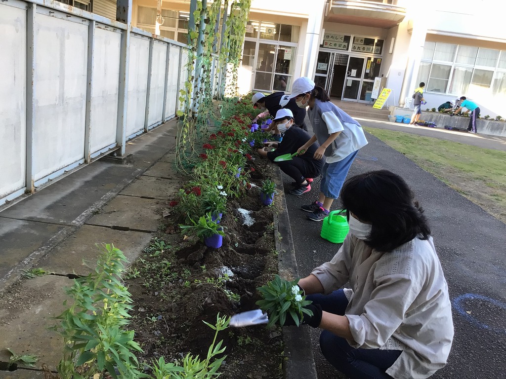 川本北小学校