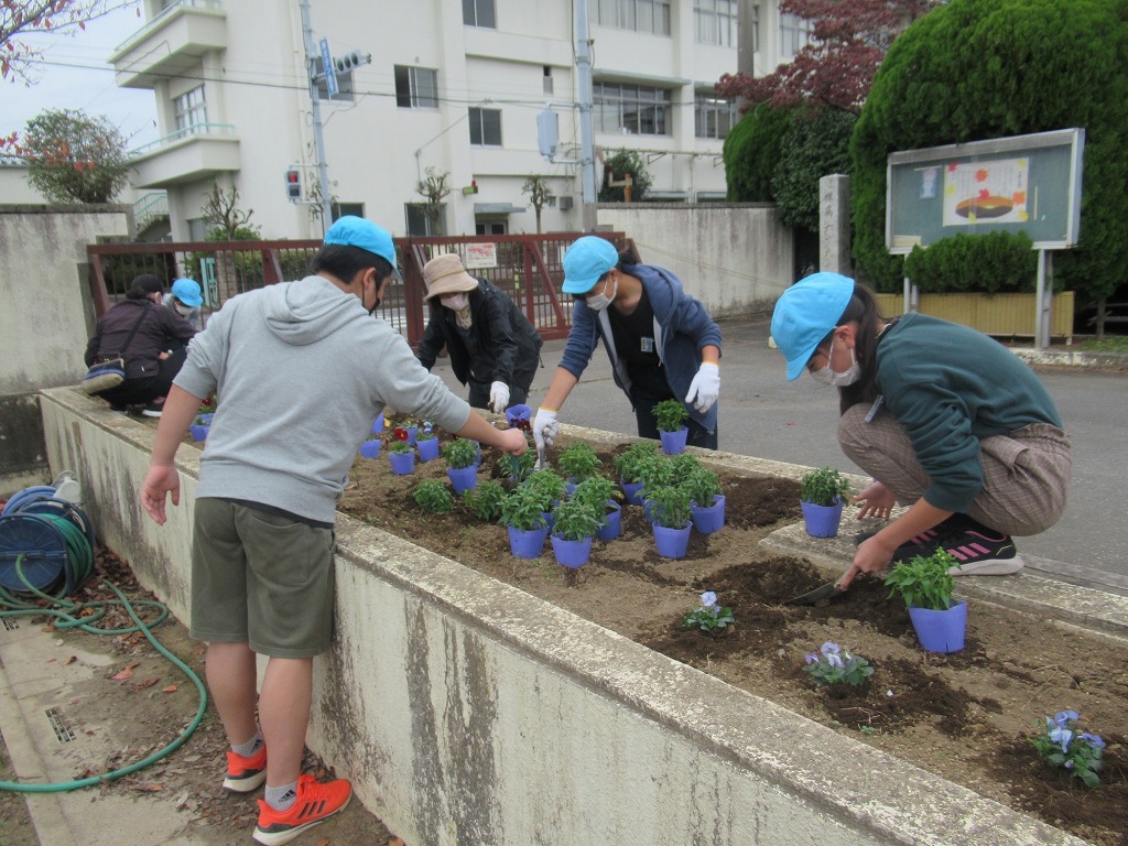 藤沢小学校