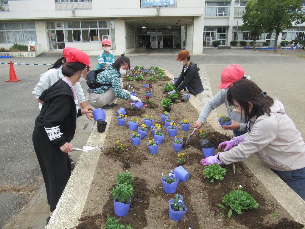 藤沢小学校