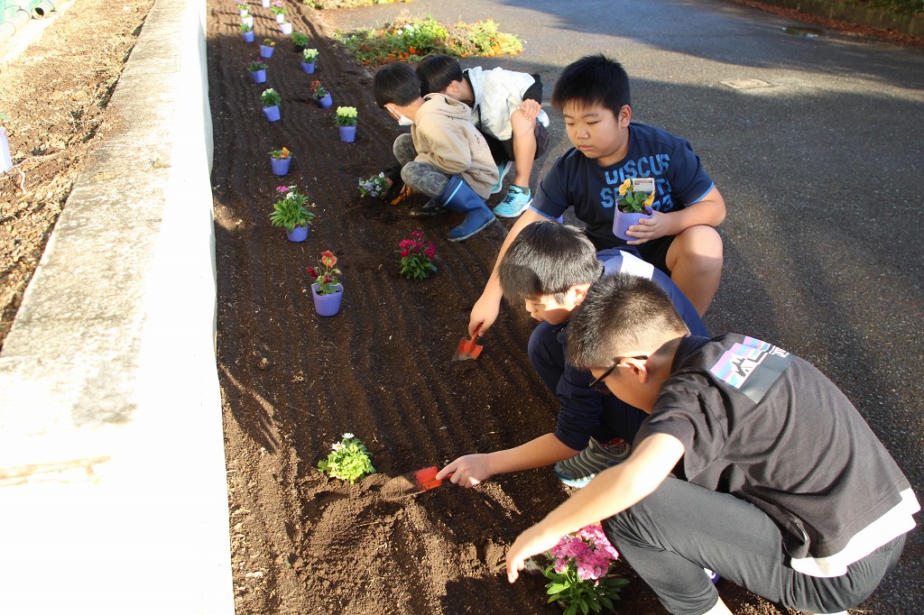 上柴西小学校