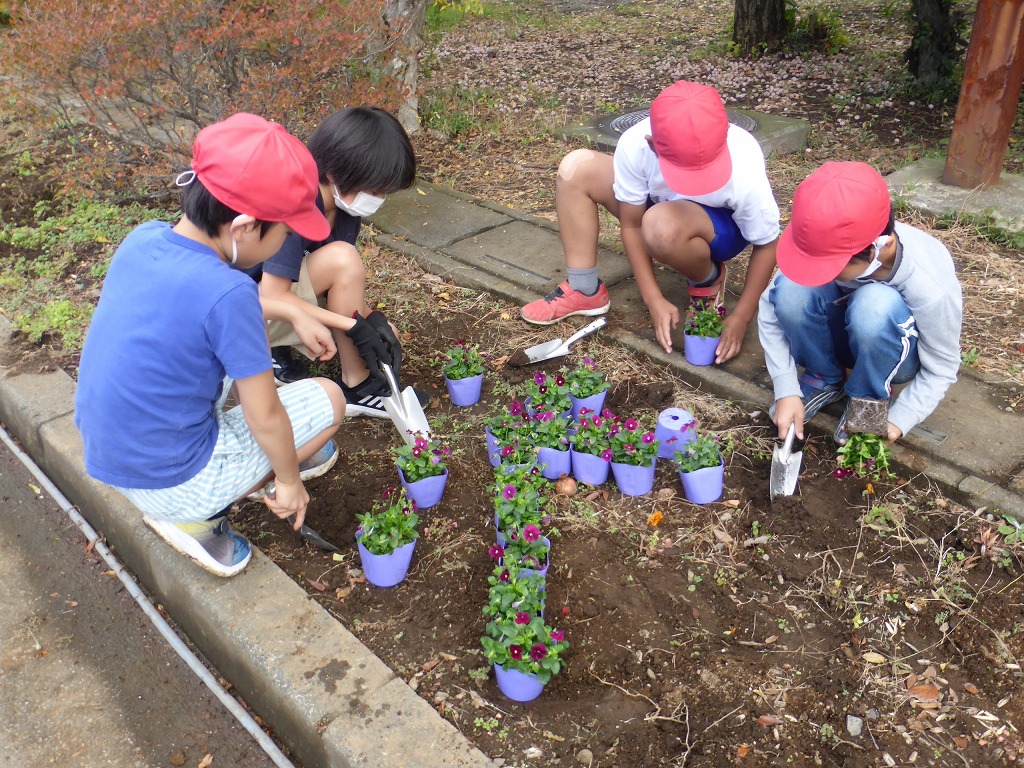 深谷小学校