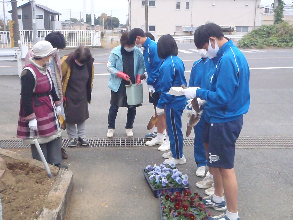 川本中学校
