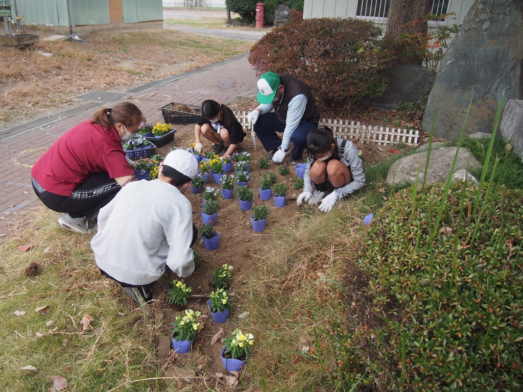 榛沢小学校