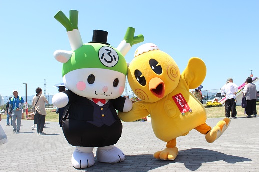 ふっかちゃんとひなちゃん